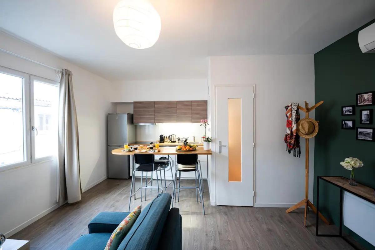 Appartement Centre Village, Clim Et Parking Gratuit Aigues-Mortes Zewnętrze zdjęcie
